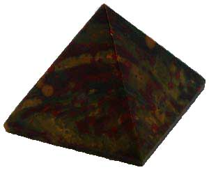 30- 35mm Bloodstone pyramid